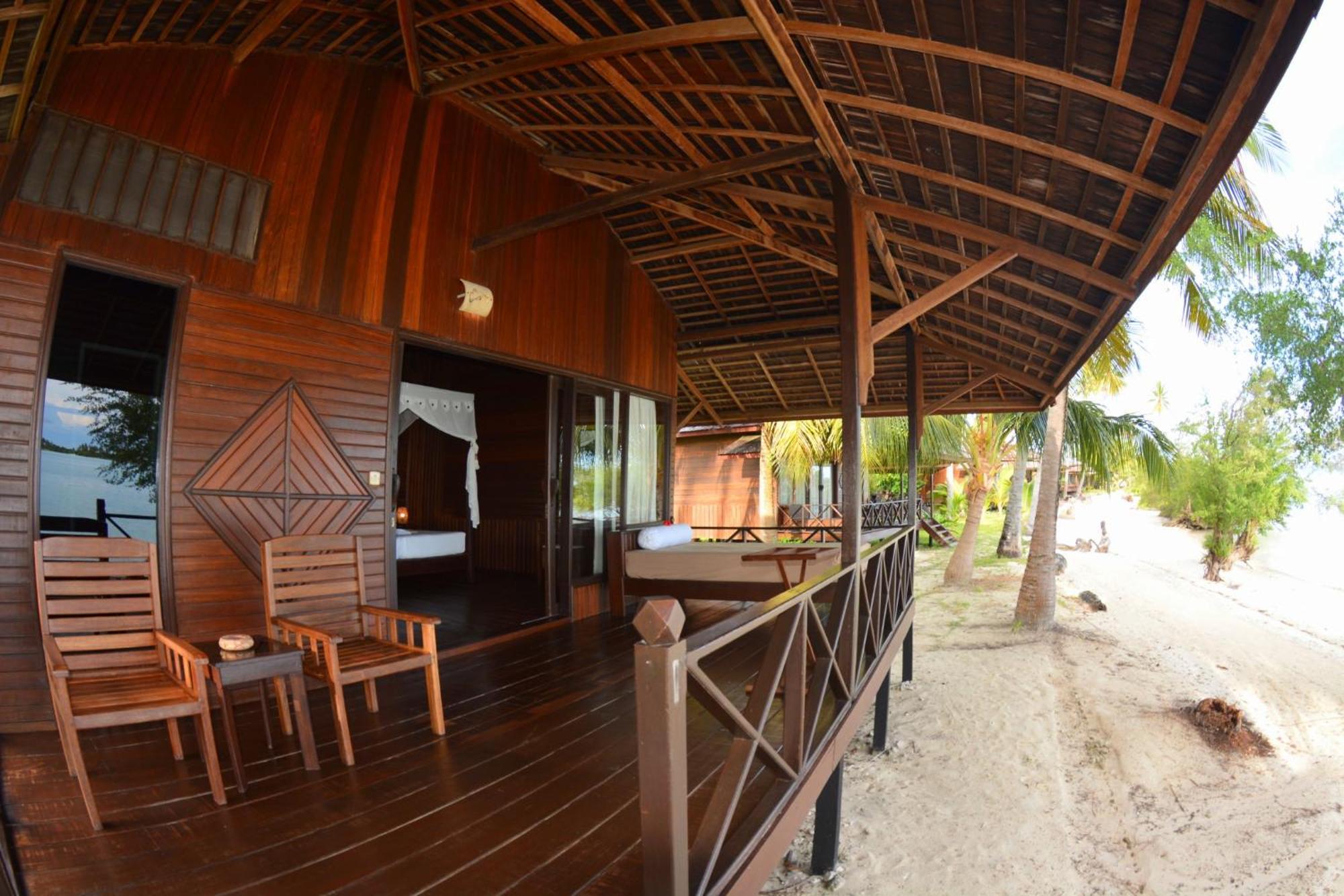 Maratua Island Nunukan Island Resort מראה חיצוני תמונה