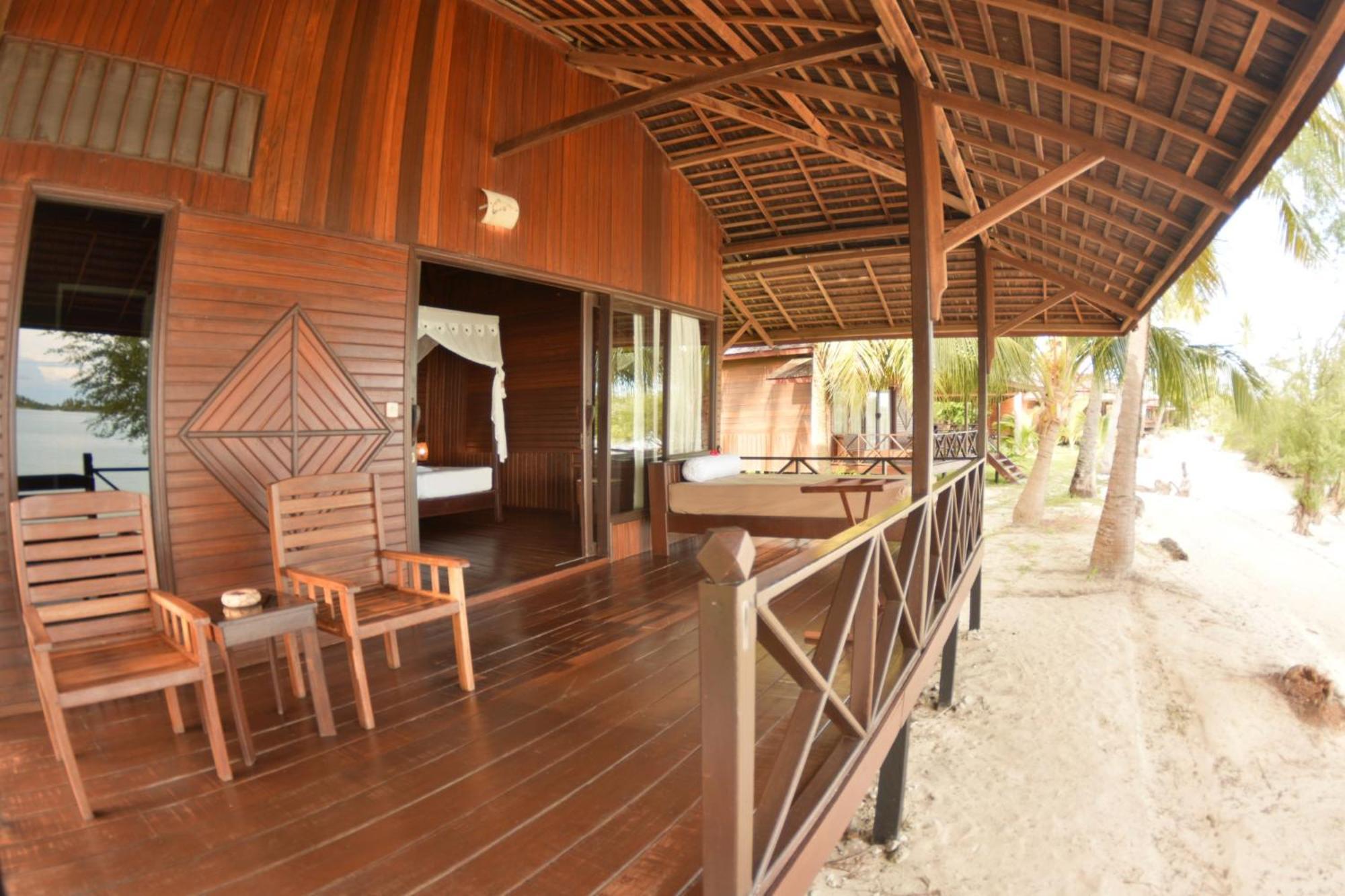 Maratua Island Nunukan Island Resort מראה חיצוני תמונה