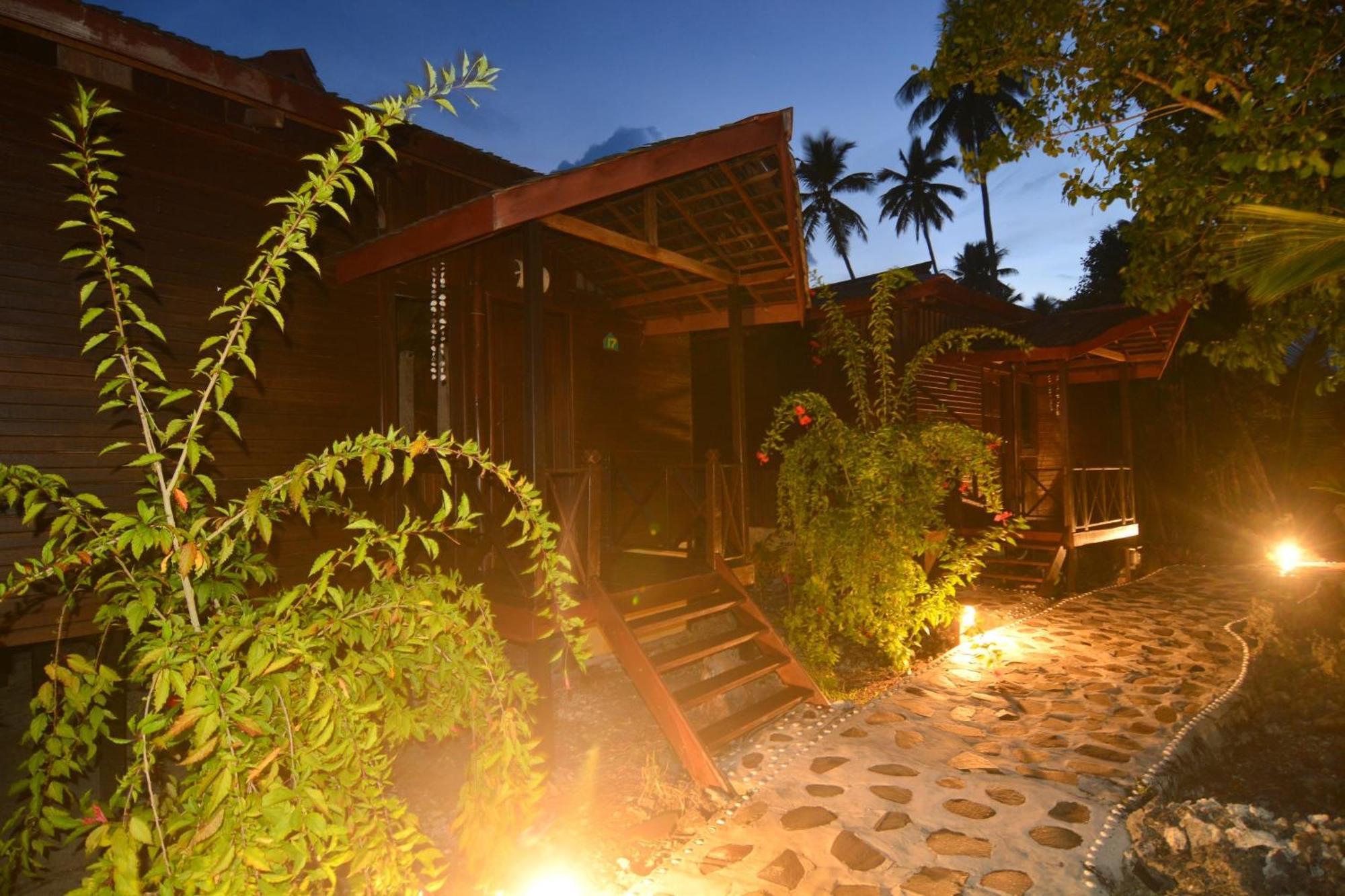 Maratua Island Nunukan Island Resort מראה חיצוני תמונה